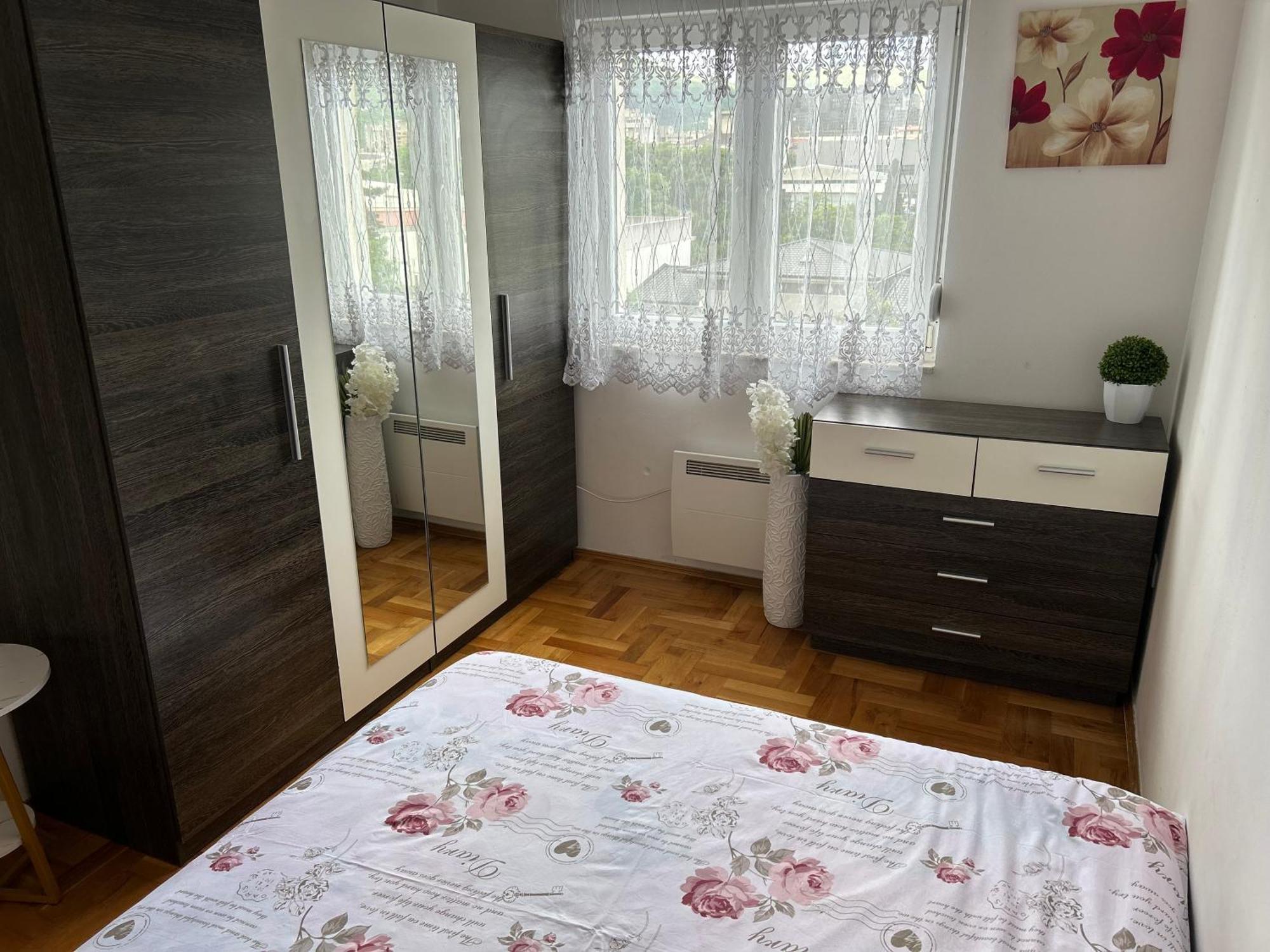 Cozy Corner * 莫斯塔尔